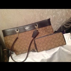 Coach purse and wallet set.
